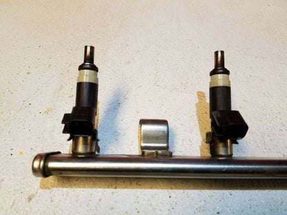 13 14 15 16 Jeep Compass 2.4l Fuel Rail W/ Injectors OEM