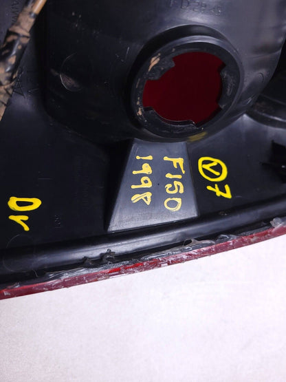 1997 - 2003 Ford F150 Tail Light Lamp Driver Side Left