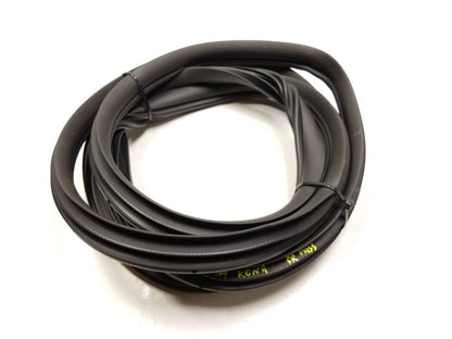 18-21 Hyundai Kona Door Weatherstrip Seal Front Right Pass Side OEM 29k Miles