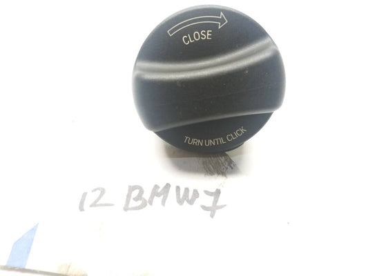 09 10 11 12 BMW 750li Fuel Tank Gas Cap OEM