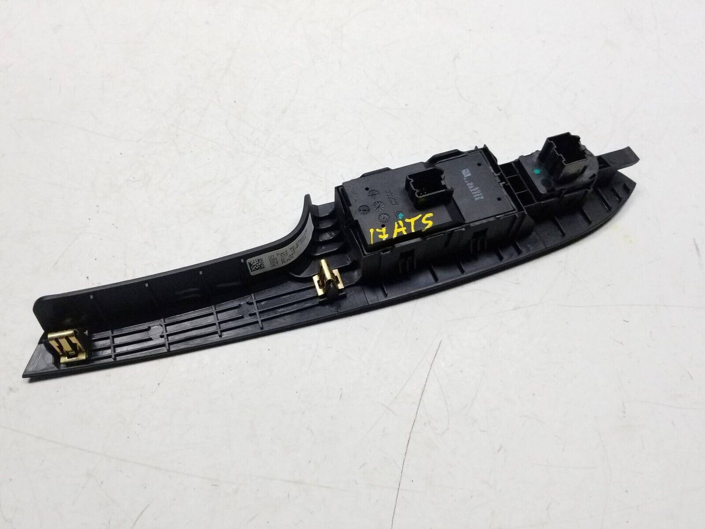 2013 - 2018 Cadillac Ats Front Power Window Master Switch Driver Left OEM