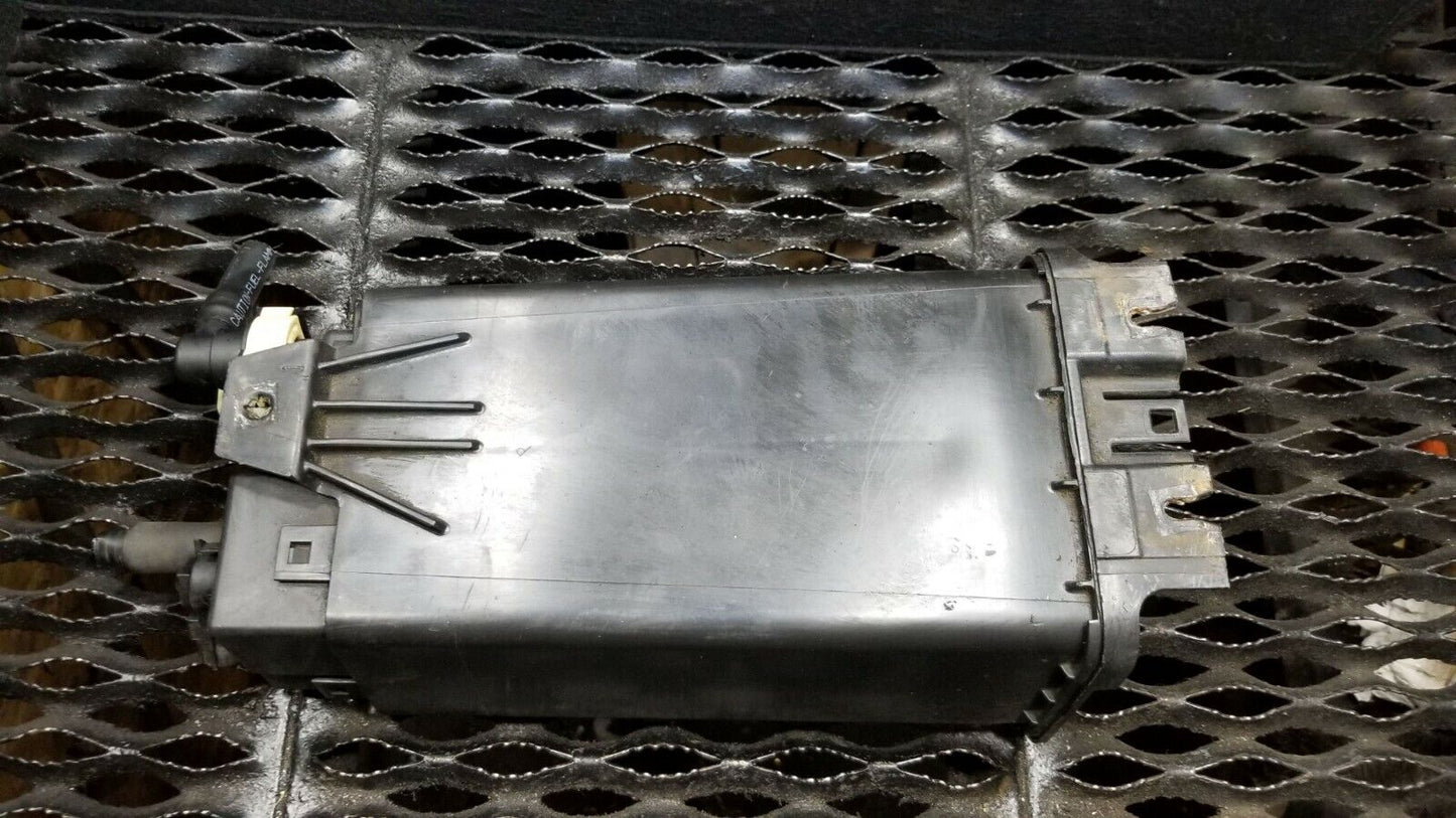 10 11 12 Lincoln MKT 3.5l Fuel Vapor Canister OEM