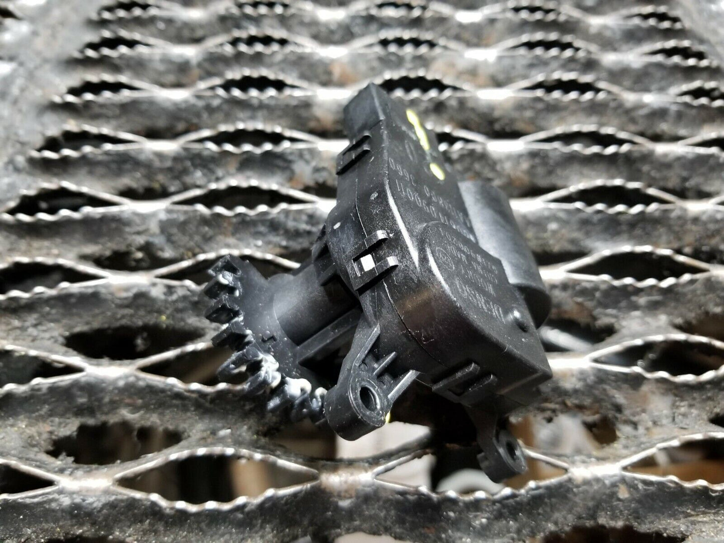 14 15 16 Fiat 500 Abarth AC Heater Flap Blend Actuator Motor OEM 12k