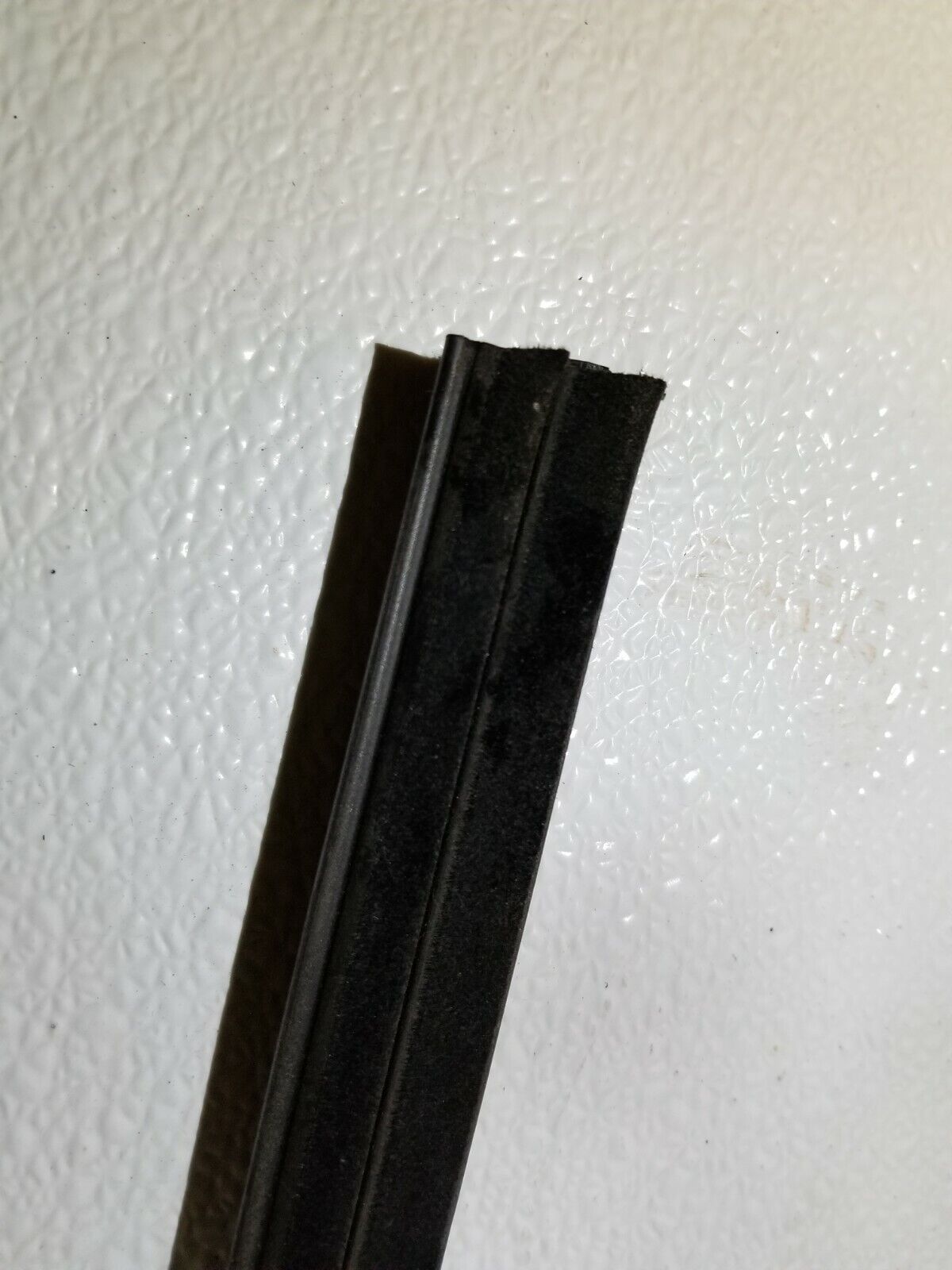 13 14 15 16 Nissan Versa Sdn Rear Left Driver Door Window Belt Seal Molding OEM