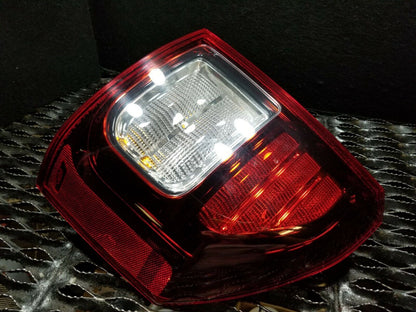 14 15 16 17 Jeep Compass Tail Light Rear Right Passenger Side OEM 30k