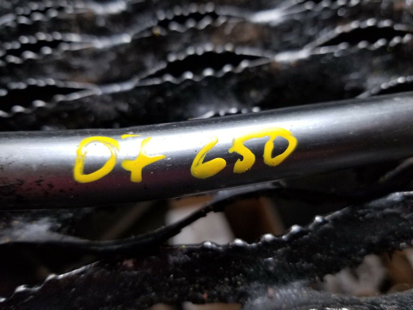 06 07 08 09 10 BMW 650i E63 N62 Engine Oil Cooler Pipe Line Lower OEM