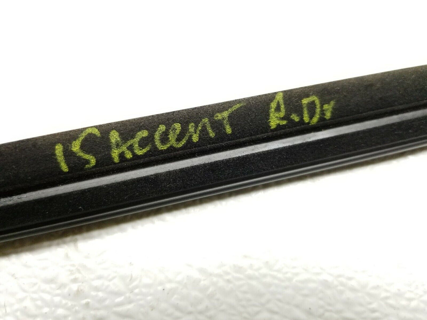 15 16 17 Hyundai Accent Hatch Rear Left Driver Door Window Belt Seal Molding OEM