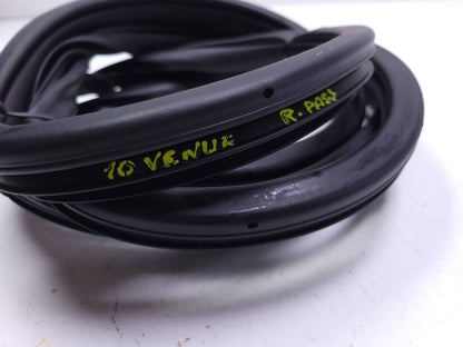 20 21 22 Hyundai Venue Door Weatherstrip Seal Rear Right Passenger Side OEM