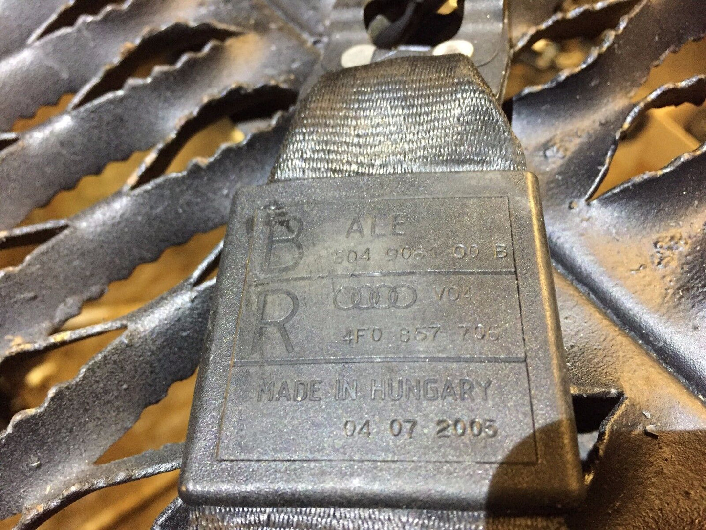 05 06 07 08 Audi A6 C6 Sedan Right Front Pass Seat Belt Retractor 4f0857706 OEM