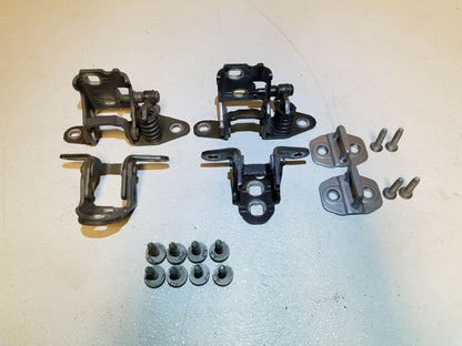 12 13 14 15 16 Jeep Patriot Right Passenger Side Door Hinge W/ Striker OEM 56k