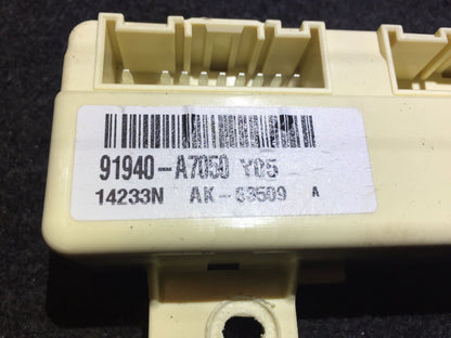 14 15 16 Kia Forte Relay Box Assembly Module 91940-a7050 OEM 38k