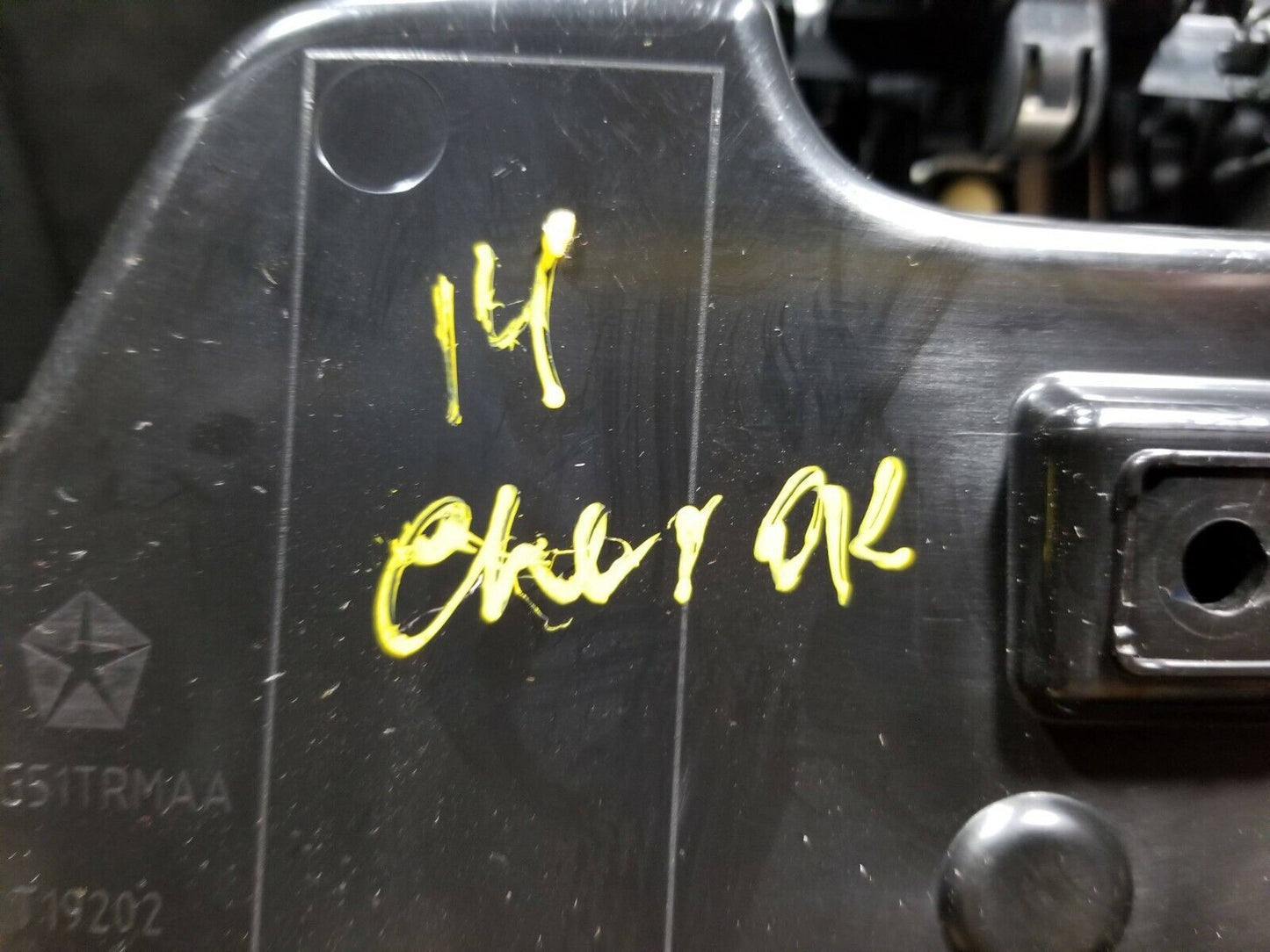 14 15 16 17 Jeep Cherokee Upper Storage Bin OEM