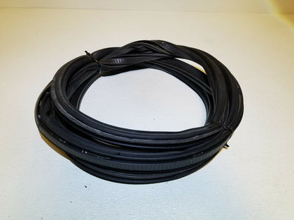11 12 13 14 15  Audi Q7 Rear Trunk Weatherstrip Seal OEM 87k Miles