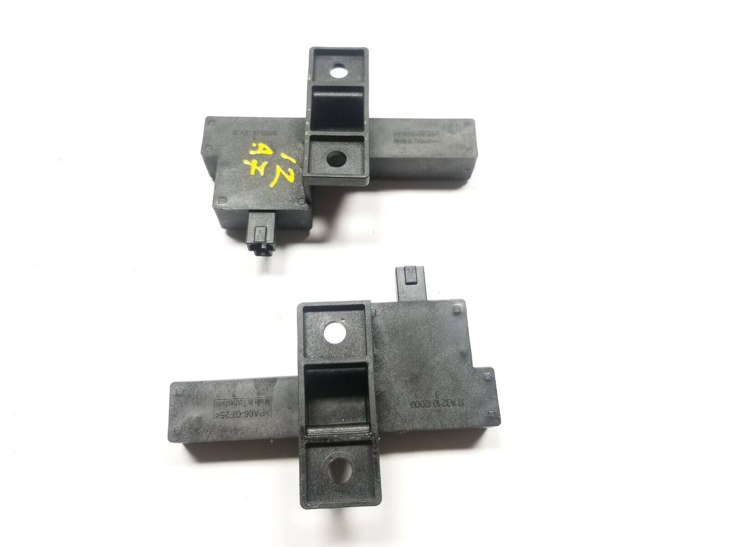 12 13 14 15 16 17 Audi A7 Keyless Entry Antenna Pair 8k0907247 OEM