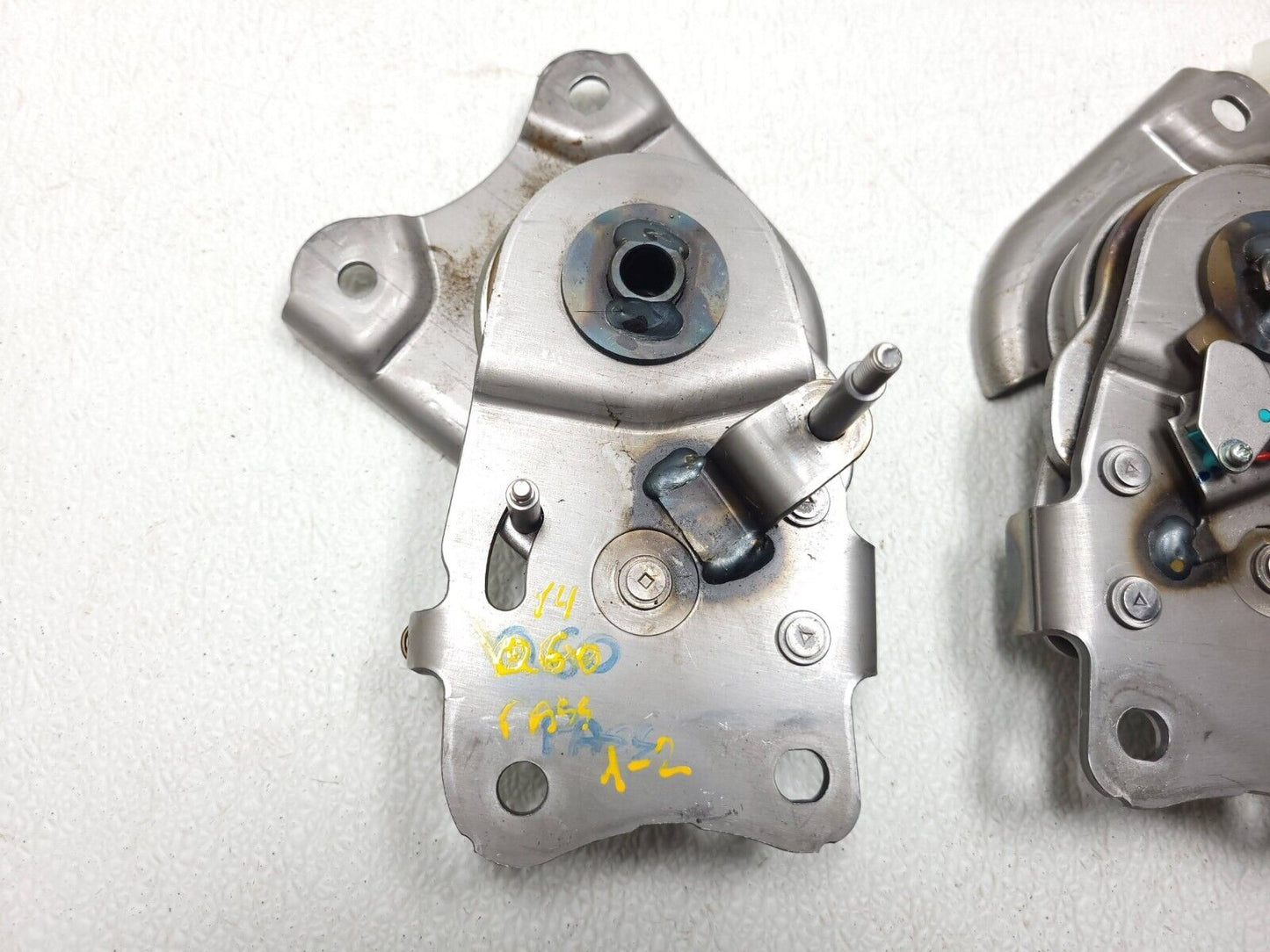 2014 2015 Infiniti Q60 Coupe Front Seat Back Bracket  Passenger Lh&rh 2pcs OEM