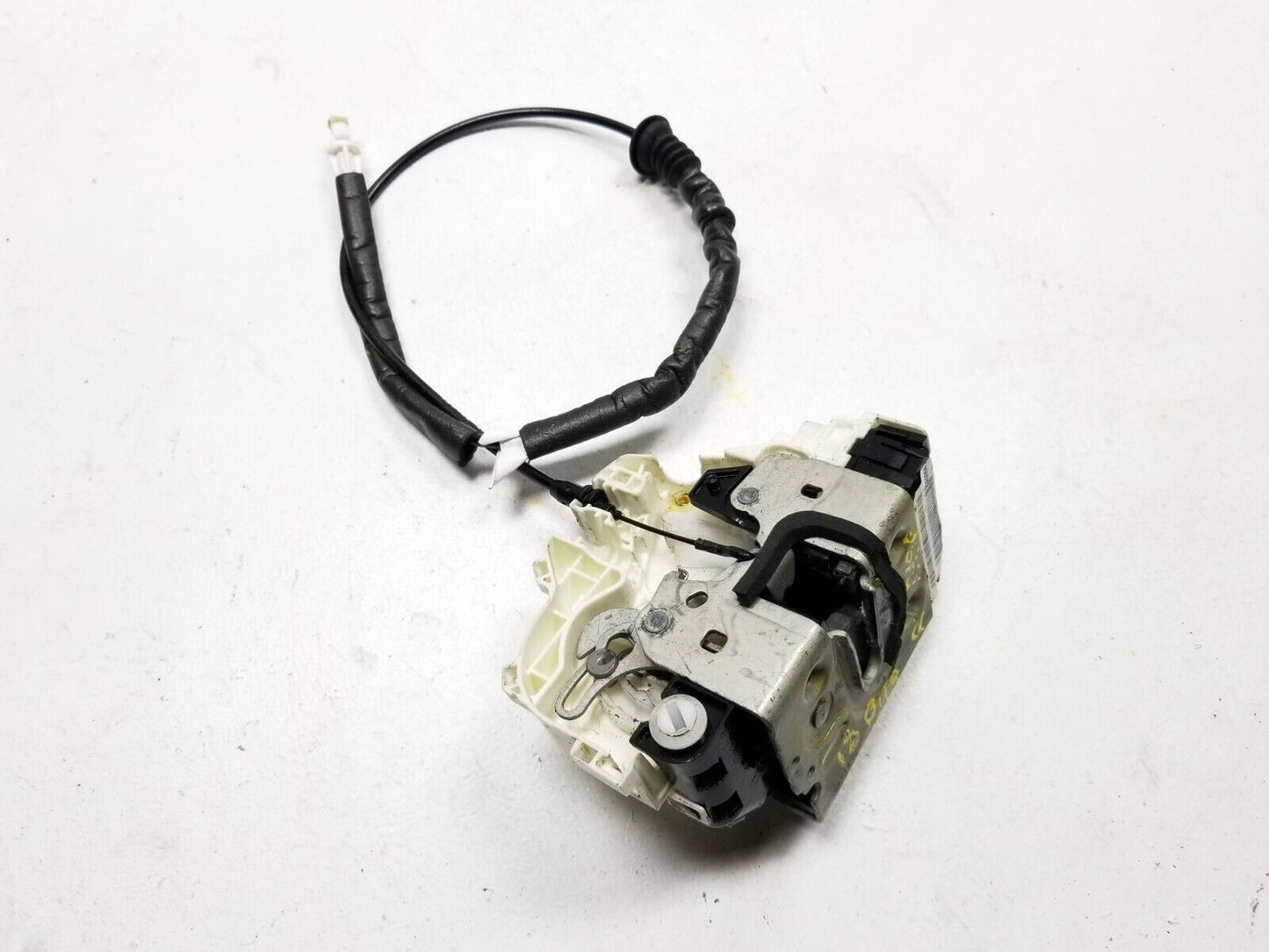 16 17 18 19 20 Dodge Durango Rear Right Pass Side Door Lock OEM