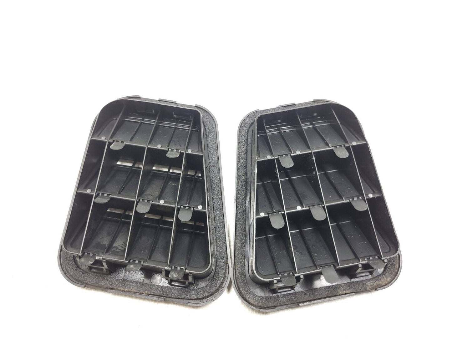 14 15 16 Hyundai Elantra Quarter Air Drafter Pressure Vent Lh & Rh OEM Sedan