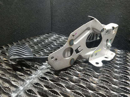 16 17 18 19 Nissan Rogue Brake Pedal OEM