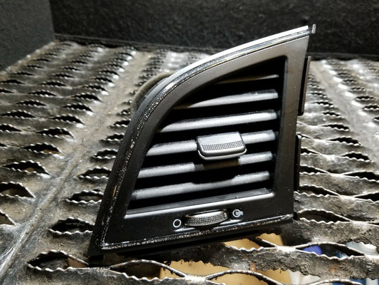 2017 2018 Hyundai Elantra Dash AC Heater Air Vent Left Driver Side OEM 22k
