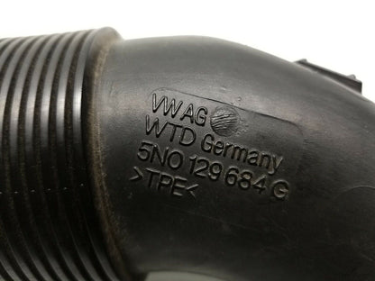 09 11 12 13 14 15 16 17 VW Tiguan Air Intake Duct Tube OEM 43k