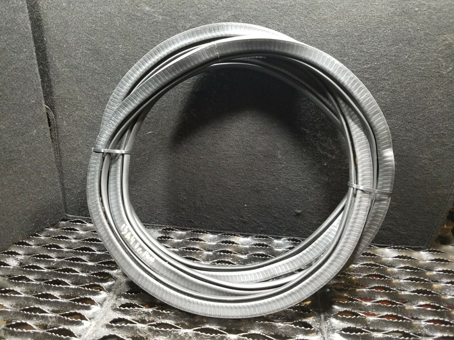 13 14 15 Audi A4 Sedan Front Right Passenger Side Door Weatherstrip Seal OEM
