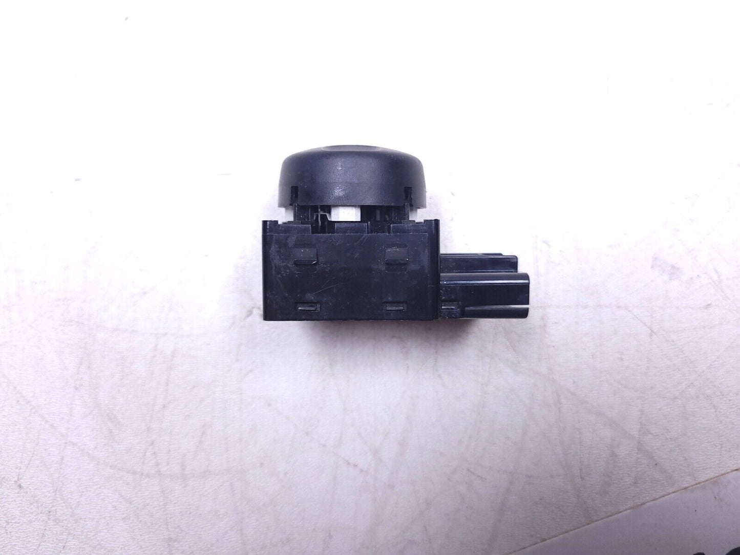 15 - 18 Dodge Challenger Front Driver Seat Lumbar Adjustment Switch OEM 87k