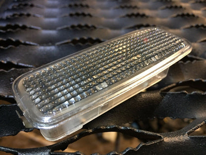 05 06 07 08 Audi A6 C6 Interior Light 2pcs 4d0947105a OEM