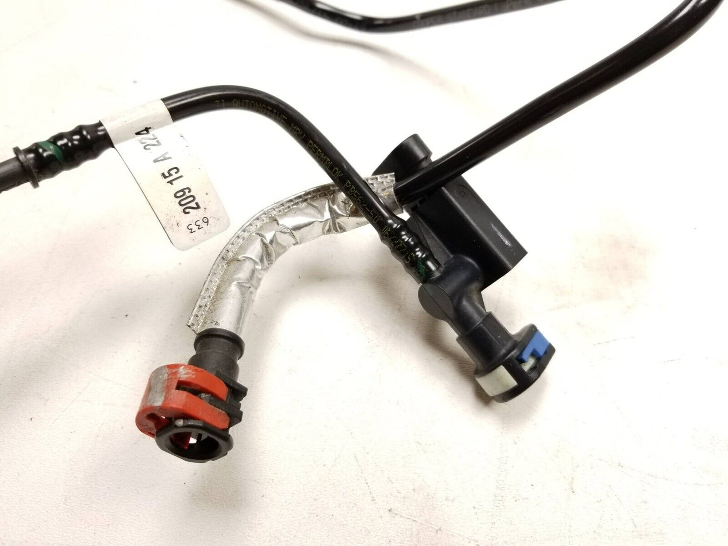 15 - 18 Dodge Challenger Gas Fuel Tank Hose Tube Pipe 3.6l RWD OEM