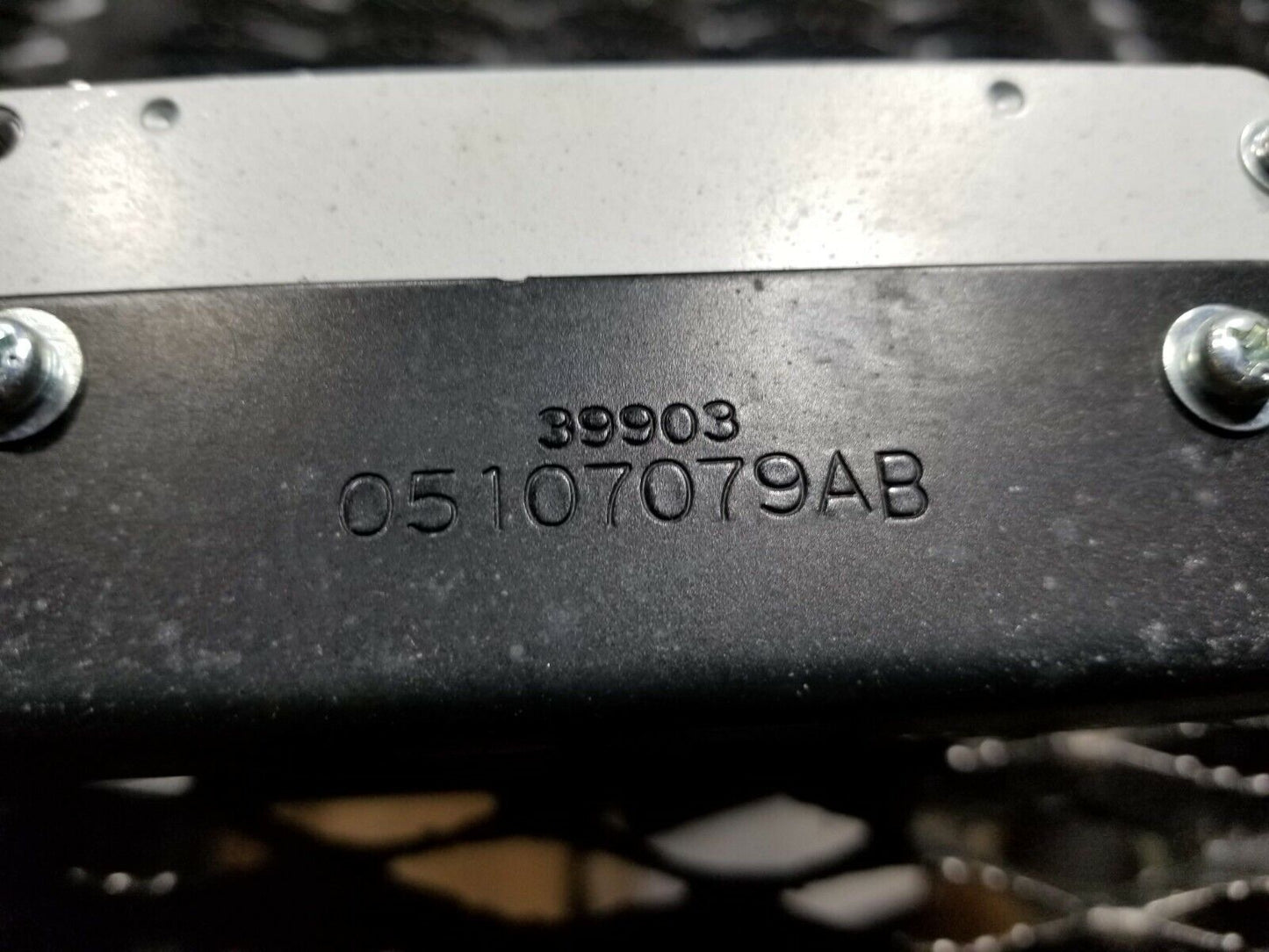 06 07 08 09 10 Jeep Grand Cherokee Power Inverter Module OEM