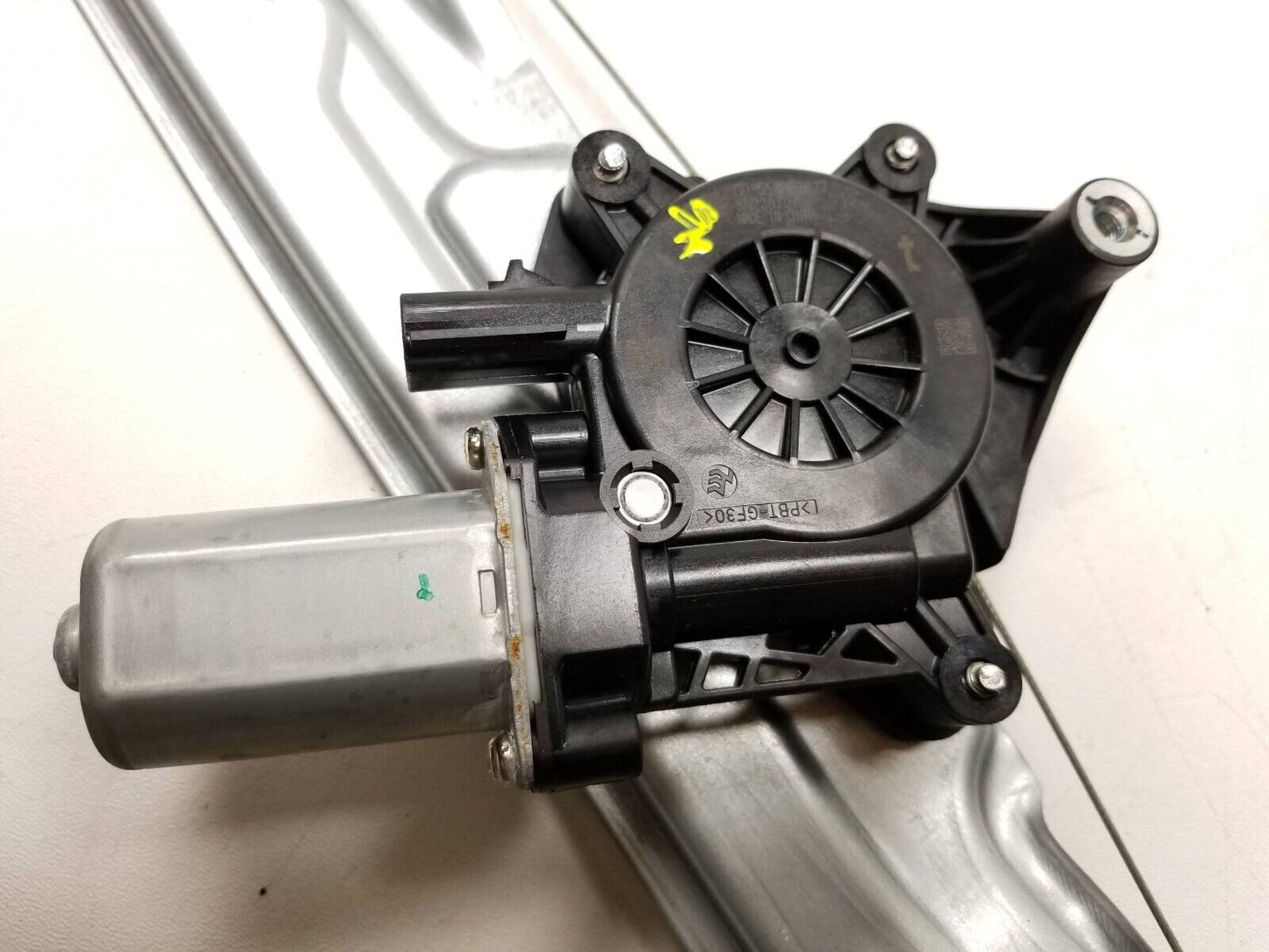 18 19 20 21 Chevrolet Equinox Window Regulator Motor Rear Right Pass Side OEM