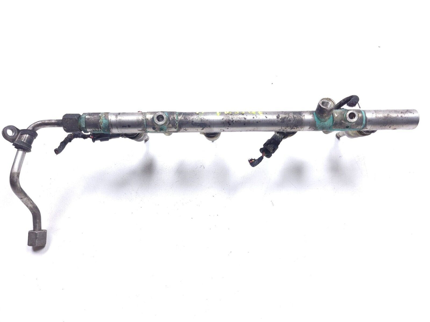 14-17 Volkswagen Passat Fuel  Rail Injection W/ Injectors 1.8t OEM