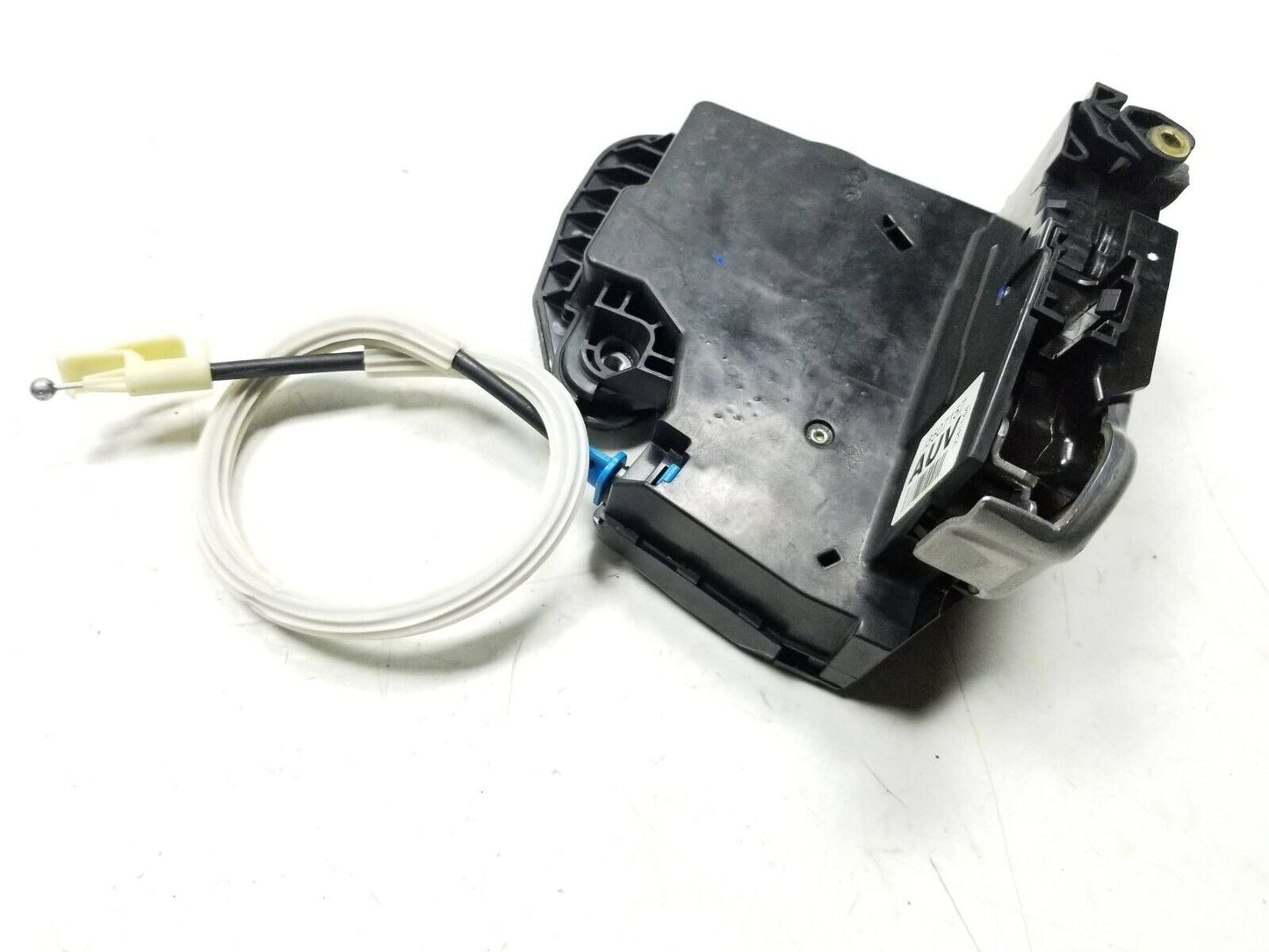 2013 - 2018 Cadillac Ats Front Door Lock Actuator Driver Side Left OEM