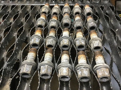 02 03 04 05 06 07 08 Audi A4 - Wheel Bolt Lug Nut 20pcs OEM