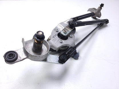 18-21 Hyundai Kona Windshield Wiper Motor W/ Linkage OEM 29k Miles