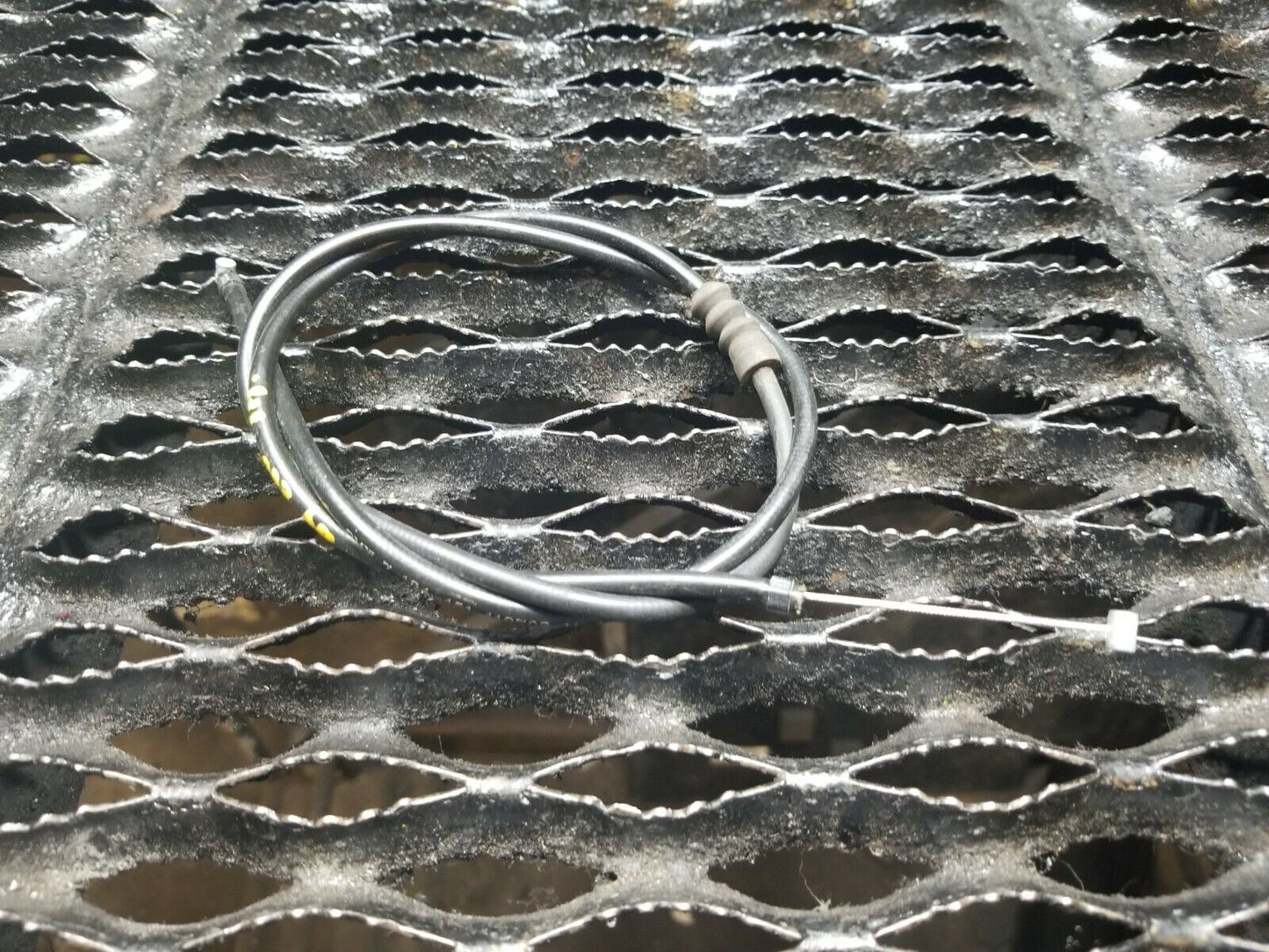 2006 - 2009 BMW E60 525i 530i Hood Release Cable  OEM