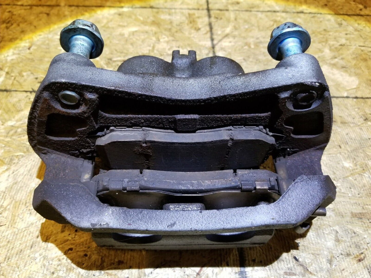 2014 2015 Infiniti Q40 Brake Caliper Front Right Passenger Side OEM 34k