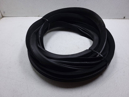 06 07 08 09 10 11 Mercedes Ml500 Door Weatherstrip Seal Front Right Pass OEM