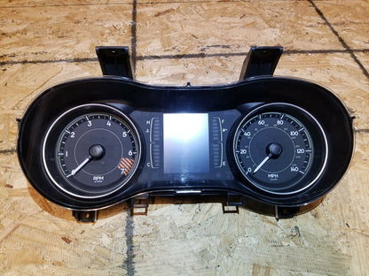 2014 Jeep Cherokee Instriument Cluster Speedometer Gauge OEM 73k