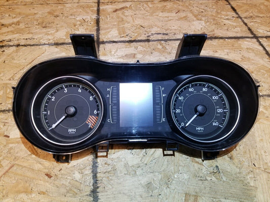 2014 Jeep Cherokee Instriument Cluster Speedometer Gauge OEM 73k