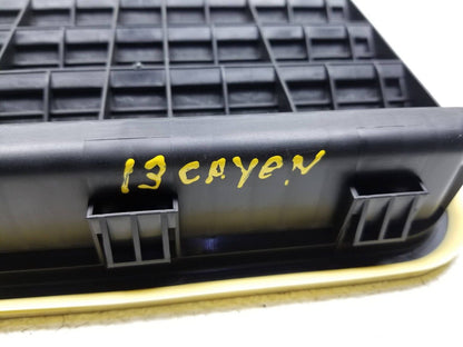 2011 - 2014 Porsche Cayenne Rear Trunk Air Vent Breather Cover Grille 2pcs OEM
