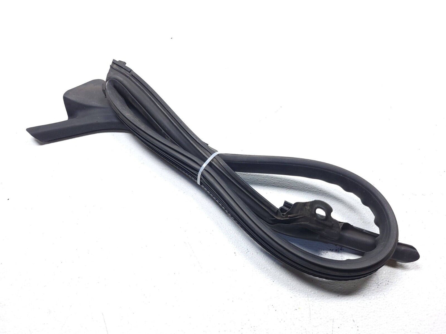 12 13 14 15 16 17 Audi A7 Door Weatherstrip Seal Front Left Driver Side OEM