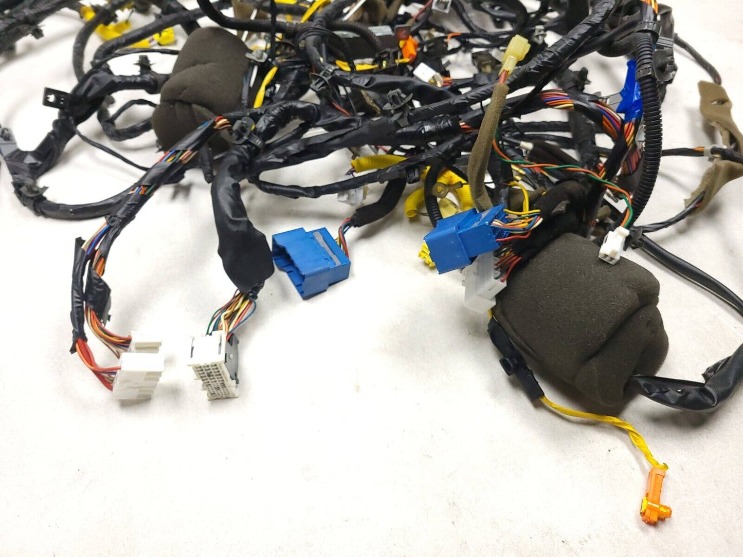 2013-2016 Hyundai Genesis Coupe Interior Wiring Harness 91801-2m550 OEM