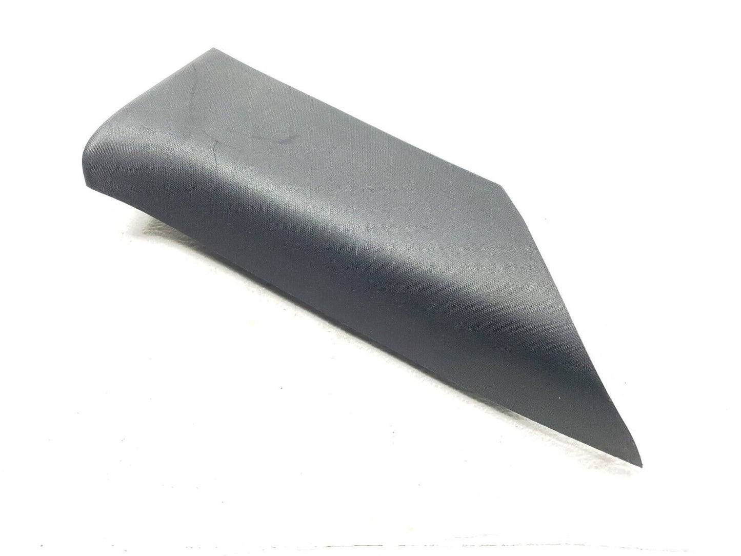 15 16 17 18 Dodge Challenger Rear Left Driver Side C Pillar Trim Cover OEM