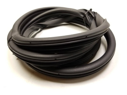 18-21 Hyundai Kona Door Weatherstrip Seal Front Right Pass Side OEM 29k Miles