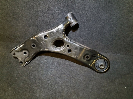 11 12 13 14 15 16 Scion Tc Passenger Right Lower Control Arm Front OEM 74k
