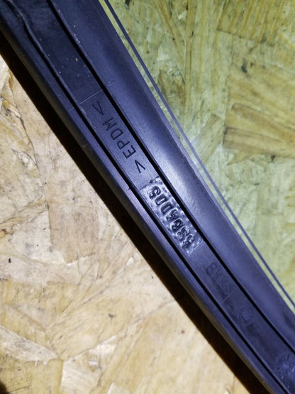 06 07 08 09 Saab 9-5 Aero Rear Right Pass Side Door Vent Window Glass OEM