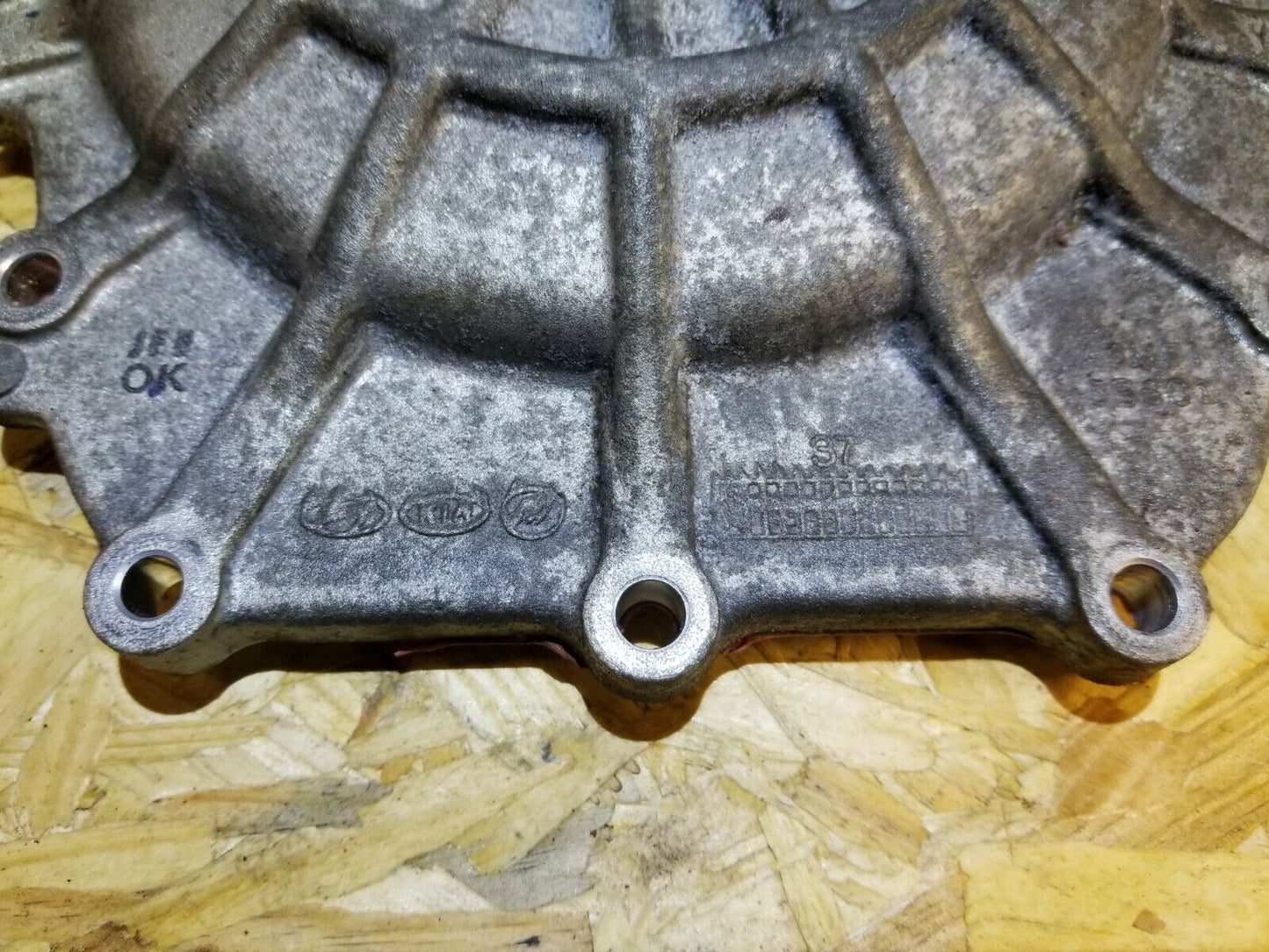 14 15 16 Kia Forte 2.0l Automatic Transmission Rear End Cover 2wd OEM 38k