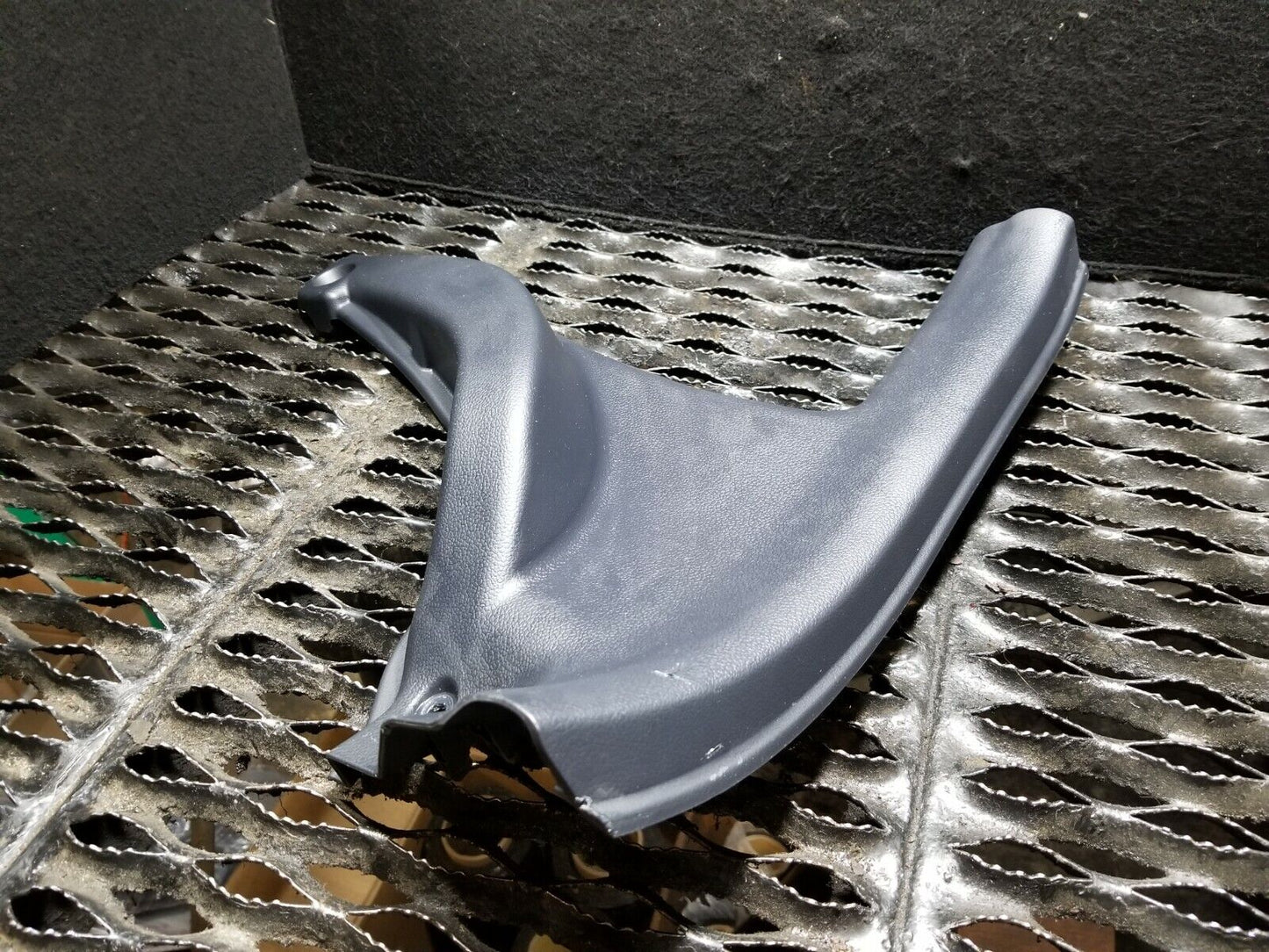 12 13 14 15 Kia Rio Rear Right Passenger Side Door Sill Scuff Plate Trim OEM