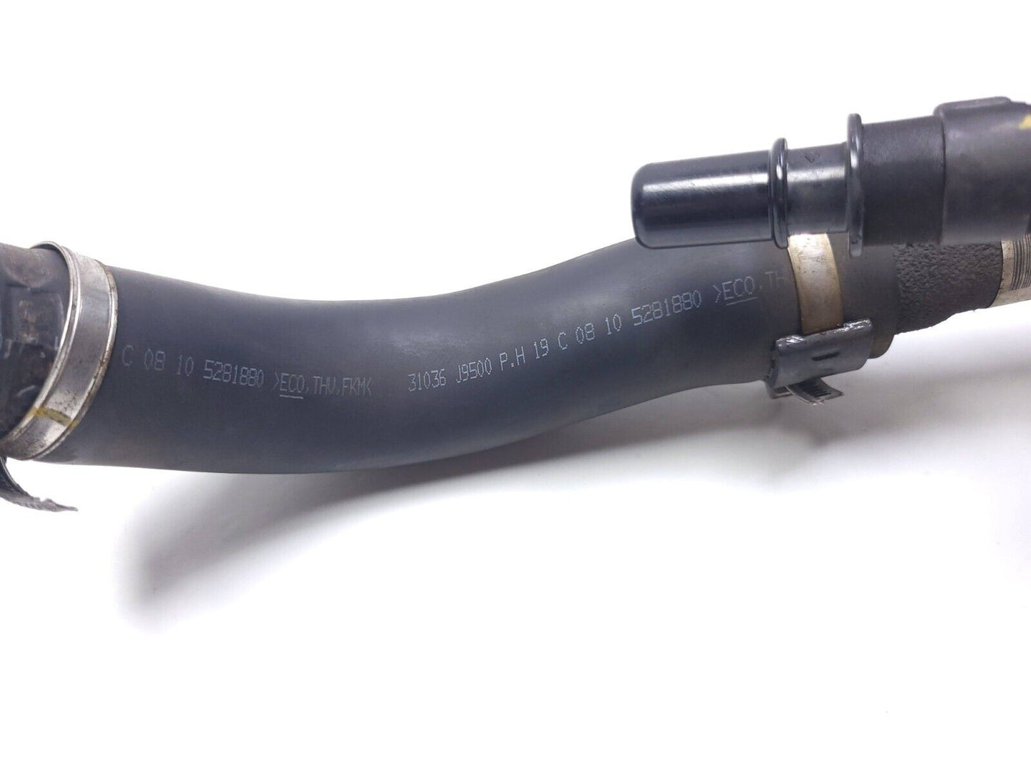 18-21 Hyundai Kona  Fuel Tank Filler Neck Hose Pipe OEM