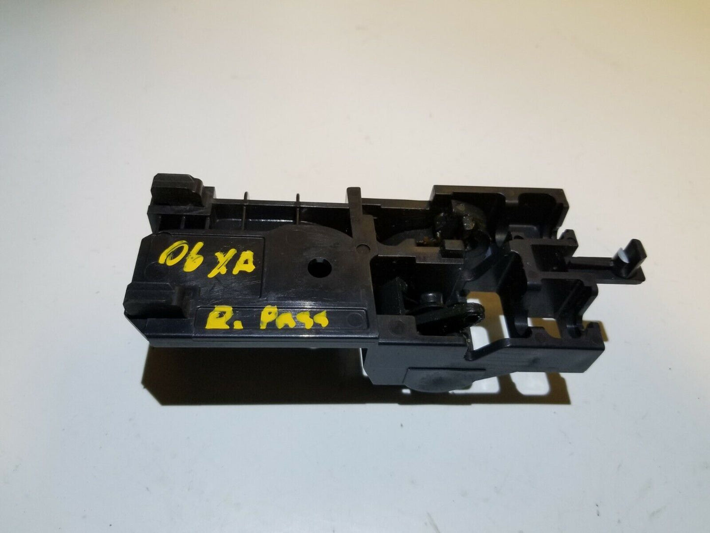 04 05 06 Scion Xa Rear Right Pass Side Interior Door Handle OEM